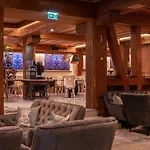 Hotel Basur - Schihotel Am Arlberg