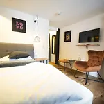 Hotel Basur - Schihotel Am Arlberg 4*