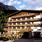 Basur - Schihotel Am Arlberg 4* Flirsch