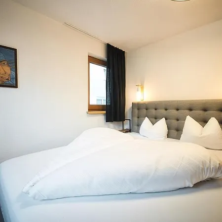 Basur - Schihotel Am Arlberg