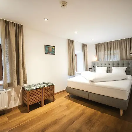 Hotel Basur - Schihotel Am Arlberg 4*