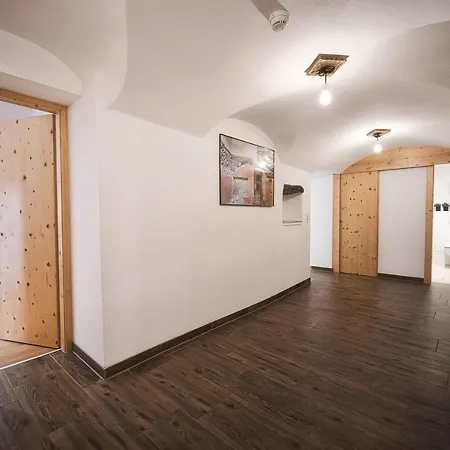 Hotel Basur - Schihotel Am Arlberg Flirsch