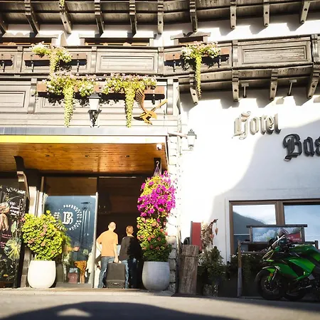 Basur - Schihotel Am Arlberg Flirsch