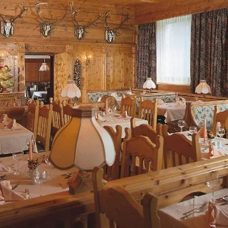 Basur - Schihotel Am Arlberg 4* Flirsch