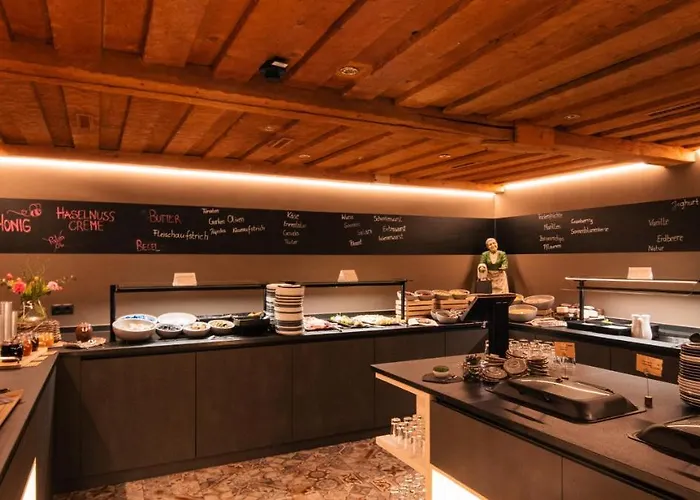 Hotel Basur - Schihotel Am Arlberg Flirsch