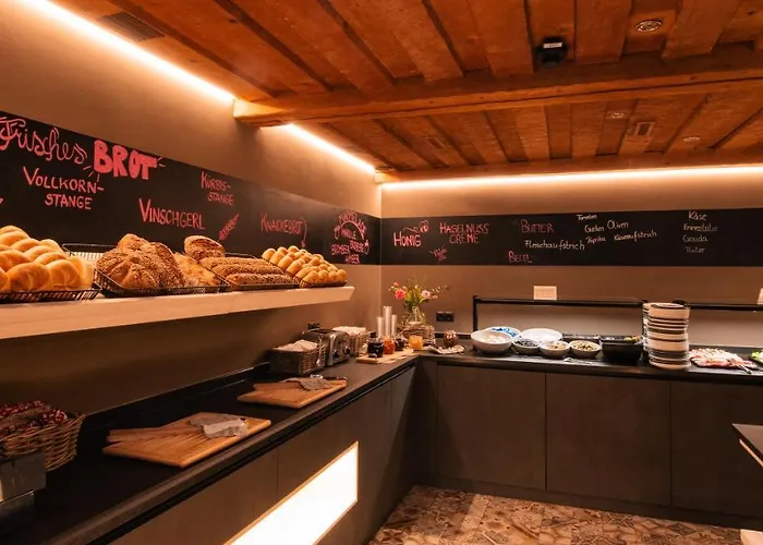 Basur - Schihotel Am Arlberg Flirsch