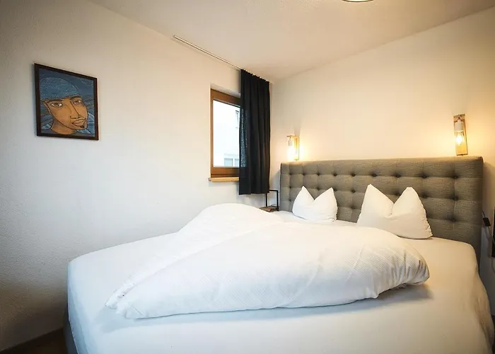 Basur - Schihotel Am Arlberg