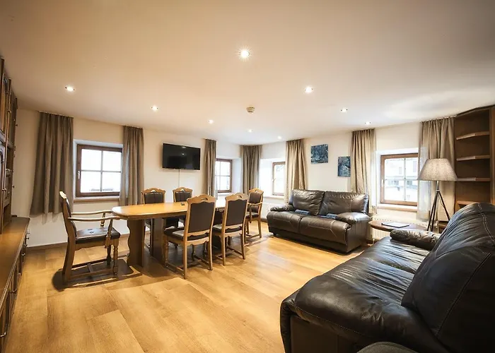 Basur - Schihotel Am Arlberg 4* فليرش