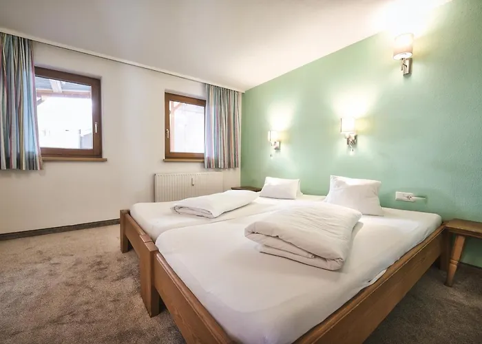 Basur - Schihotel Am Arlberg