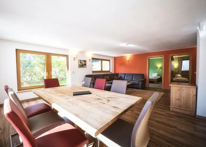 Basur - Schihotel Am Arlberg 4*