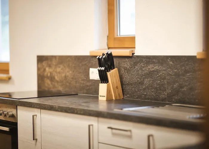 Basur - Schihotel Am Arlberg 4* فليرش