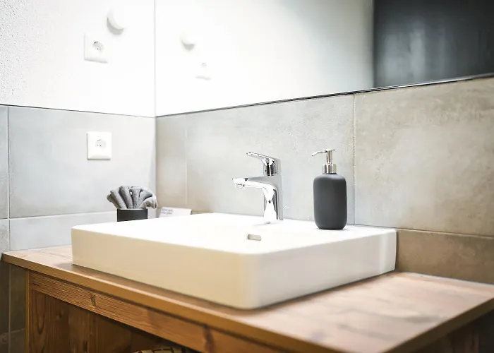 Basur - Schihotel Am Arlberg فندق فليرش