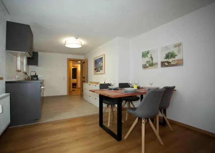 Basur - Schihotel Am Arlberg 4*