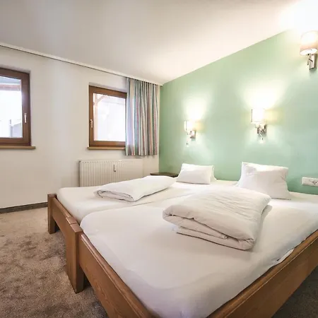 Basur - Schihotel Am Arlberg