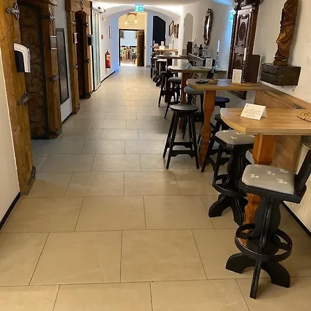 ホテル Basur - Schihotel Am Arlberg 4*