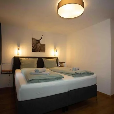 Basur Hotel Flirsch