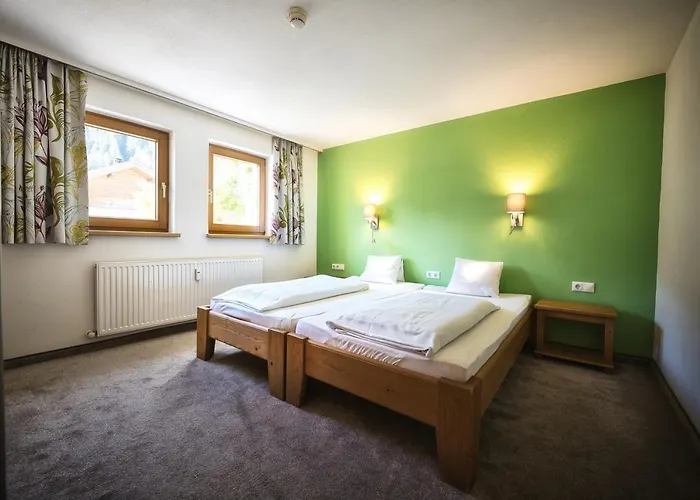 Basur - Schihotel Am Arlberg 酒店