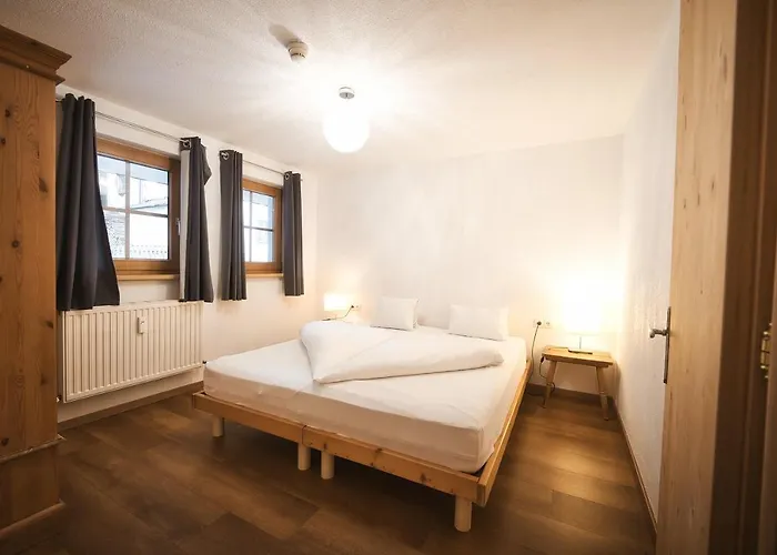 Basur - Schihotel Am Arlberg 4*