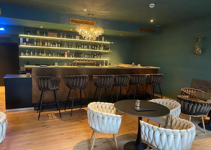 Basur - Schihotel Am Arlberg 酒店