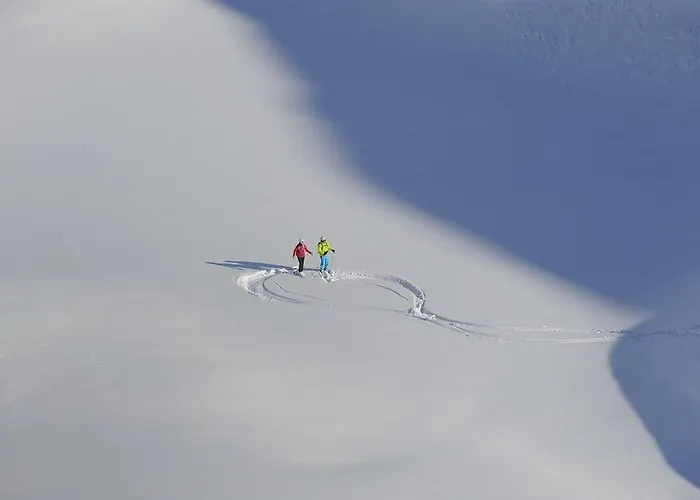 酒店 Basur - Schihotel Am Arlberg