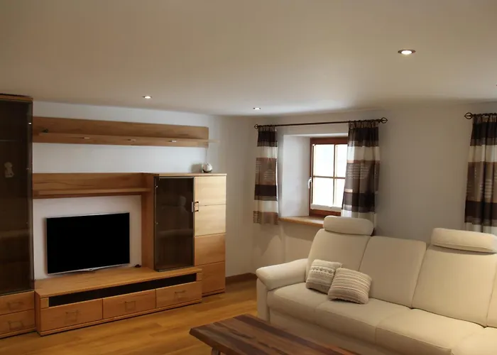 Basur - Schihotel Am Arlberg 酒店