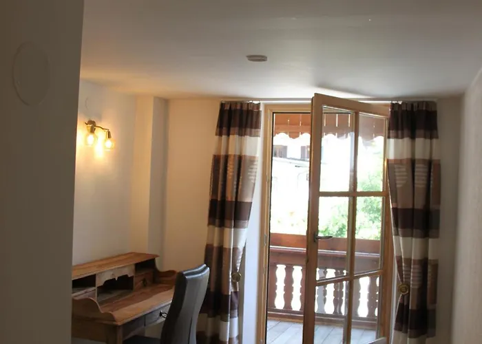 Basur - Schihotel Am Arlberg 4*