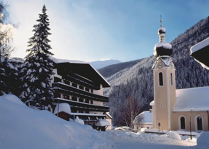 酒店 Basur - Schihotel Am Arlberg 4*